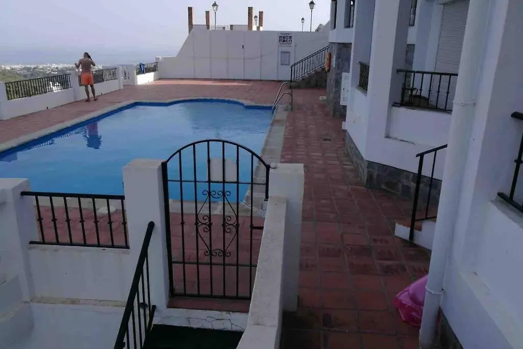 Precioso Apartamento De Dos Plantas Con Vistas Frigiliana 0*,
