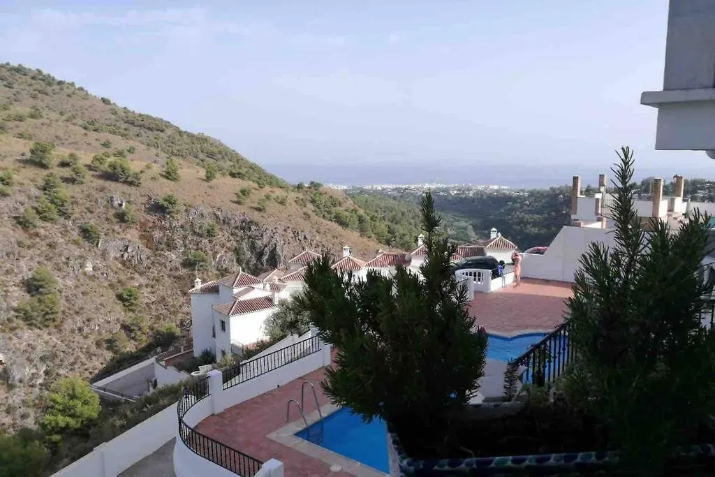 Precioso Apartamento De Dos Plantas Con Vistas Frigiliana Spain