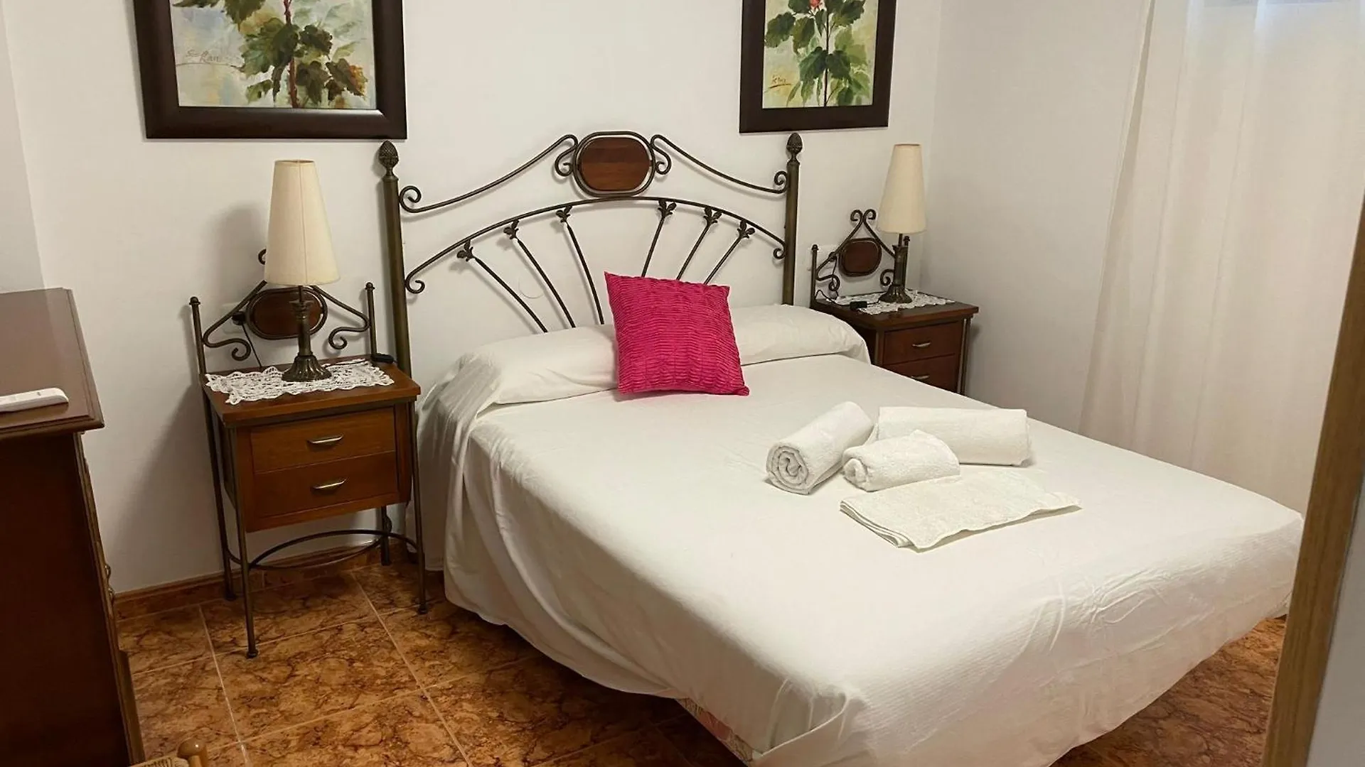 Precioso Apartamento De Dos Plantas Con Vistas Frigiliana Apartment